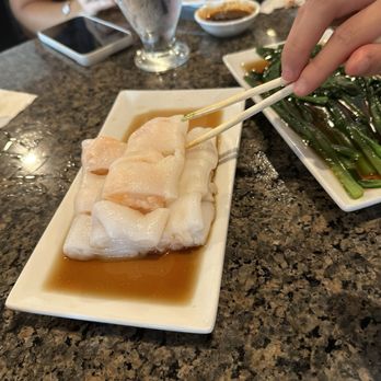 Empire Dimsum Kitchen & Bar - Rice Noodle Roll w/Prawn & Yellow Chive - Dim Sum Near Me - Oklahoma City, Oklahoma Empire Dimsum Kitchen & Bar - Rice Noodle Roll w/Prawn & Yellow Chive - Dim Sum Near Me - Oklahoma City, Oklahoma