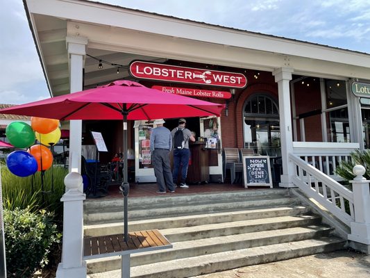 Lobster West by null