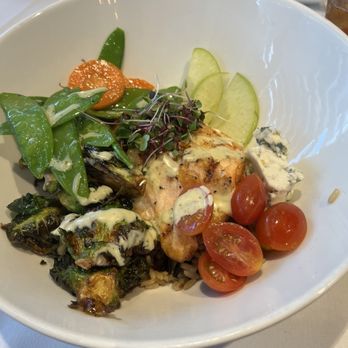 Federal American Grill - Lemon Basil Salmon Bowl - Burgers Near Me - Houston, Texas Federal American Grill - Lemon Basil Salmon Bowl - Burgers Near Me - Houston, Texas