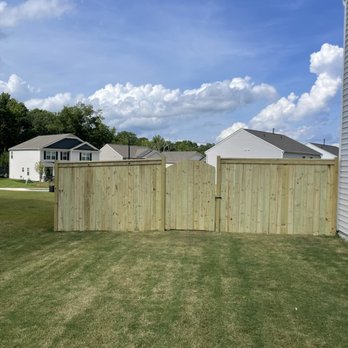 Rob Bob Fence - #garrisonfence #331ft #4ftgatearch - Fences & Gates Near Me Rob Bob Fence - #garrisonfence #331ft #4ftgatearch - Fences & Gates Near Me