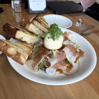 Victor's Mediterranean - Prosciutto & Buratta - Italian Near Me - Saugus, Massachusetts