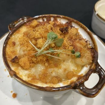 The Aria - Smoke Gouda Mac N Cheese - American Near Me - Fairfield, Ohio
