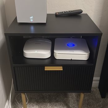 Verizon - New modem with my eero extender and ring base - Mobile Phones Near Me - Las Vegas, Nevada Verizon - New modem with my eero extender and ring base - Mobile Phones Near Me - Las Vegas, Nevada