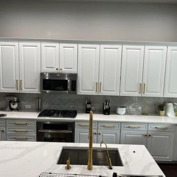 The Paint Smith's - Refinish Kitchen cabinets - Painters Near Me The Paint Smith's - Refinish Kitchen cabinets - Painters Near Me