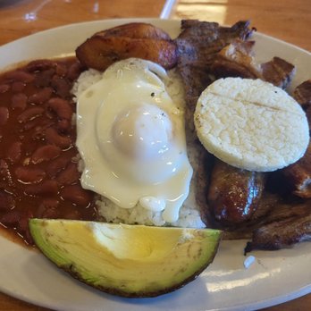 Mi Pueblito - Bandeja paisa. - Colombian Near Me - Houston, Texas Mi Pueblito - Bandeja paisa. - Colombian Near Me - Houston, Texas
