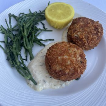 Summit House - Chesapeake Bay Style Crab Cakes - Steakhouses Near Me - Fullerton, California Summit House - Chesapeake Bay Style Crab Cakes - Steakhouses Near Me - Fullerton, California