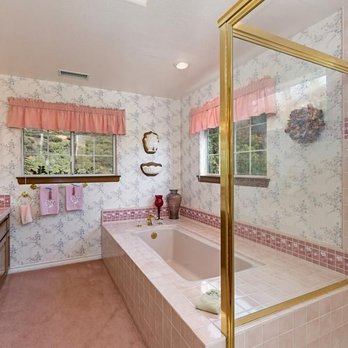 Pieper Plumbing - Is your tub stuck in the 1990's. We can help you out - Plumbing Near Me - Fallbrook, California Pieper Plumbing - Is your tub stuck in the 1990's. We can help you out - Plumbing Near Me - Fallbrook, California
