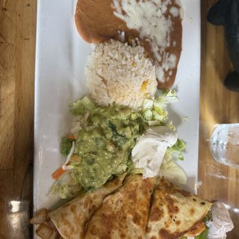 Tequilas D Oro - Yucatán Quesadilia - Mexican Near Me - Jacksonville, Florida Tequilas D Oro - Yucatán Quesadilia - Mexican Near Me - Jacksonville, Florida
