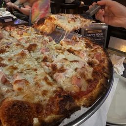 Thin crust ham and pineapple Thin crust ham and pineapple