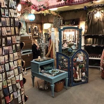 Antique Mall - Antiques Near Me - Marysville, California