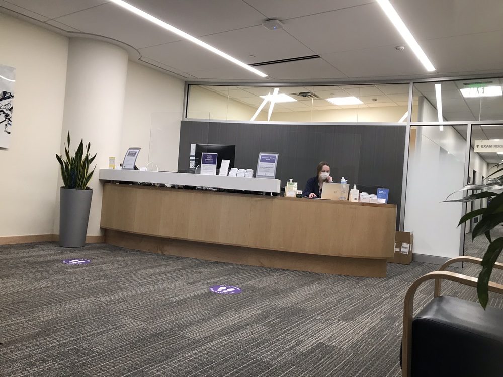 TRIA ORTHOPEDIC CLINIC ST. PAUL Updated September 2024 400 Wabasha