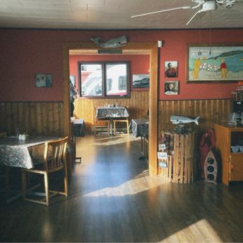 Seaside Restaurant - Canadian (New) Near Me - Trout River, Newfoundland and Labrador