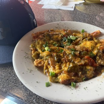Oak Tree Cafe - The best green chilie I've had in Albuquerque - Bars Near Me - Albuquerque, New Mexico