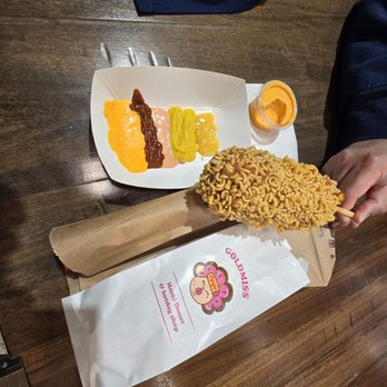 GoldMiss - Hot Dogs Near Me - Fairfax, Virginia GoldMiss - Hot Dogs Near Me - Fairfax, Virginia