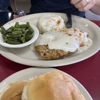 JR's Grill & Cafe - Chicken Fried Steak - American Near Me - Pantego, Texas