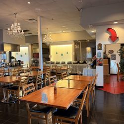 Lazeez - Inside the restaurant