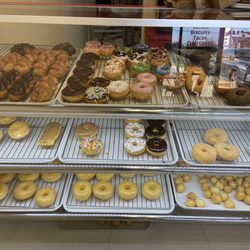 A & E Donuts