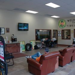 Flynn's Tire & Auto Service - Plum Boro