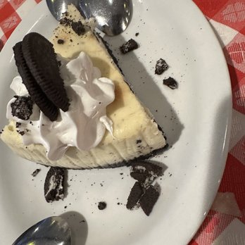 Grimaldi's Pizzeria - Oreo cheesecake - Pizza Near Me - Chandler, Arizona Grimaldi's Pizzeria - Oreo cheesecake - Pizza Near Me - Chandler, Arizona