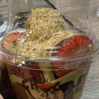 Chocolate Bash - Dubai Strawberry Cup. It was small. - Desserts Near Me - Escondido, California