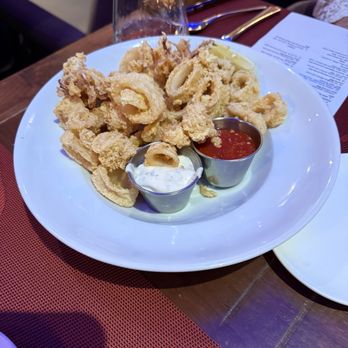 17th Street Grill - Crispy Calamari - American Near Me - Tustin, California