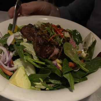 Deville Dinerbar - Steak salad - Diners Near Me - Montreal, Quebec Deville Dinerbar - Steak salad - Diners Near Me - Montreal, Quebec
