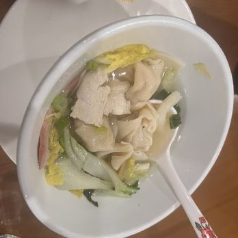 Chifa Du Kang - Delicious soup! - Peruvian Near Me - Doral, Florida
