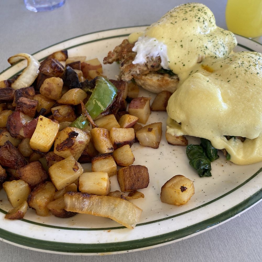 Penfold's Cafe & Bakery - Eggs Benedict - Breakfast & Brunch Near Me - Temecula, California