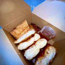 Crab Rangoon Roll