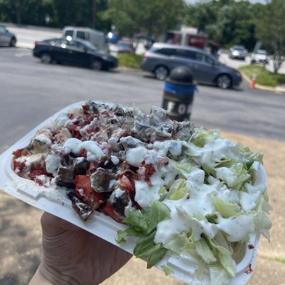 NY Halal Food - Lamb and chicken platter with lettuce - Food Trucks Near Me - Baltimore, Maryland NY Halal Food - Lamb and chicken platter with lettuce - Food Trucks Near Me - Baltimore, Maryland