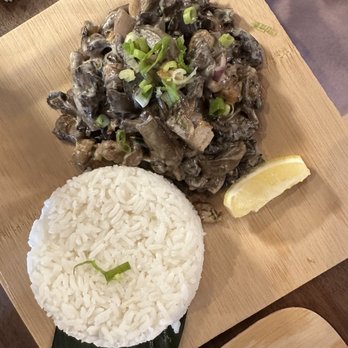 Kalye - Vegan Mushroom Sisig - Filipino Near Me - New York, New York Kalye - Vegan Mushroom Sisig - Filipino Near Me - New York, New York