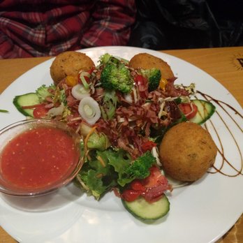 Bistrot l'Horloge - arancini salad - Bistros Near Me - Marseille, 13