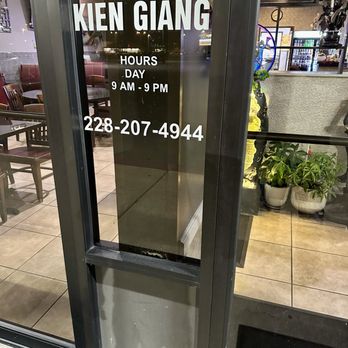 Kien Giang - Outside front - Vietnamese Near Me - D'Iberville, Mississippi Kien Giang - Outside front - Vietnamese Near Me - D'Iberville, Mississippi