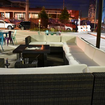 Smoke Wynwood - Lounges Near Me - Miami, Florida Smoke Wynwood - Lounges Near Me - Miami, Florida