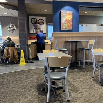 Culver's - Seating - Fast Food Near Me - Bullhead City, Arizona
