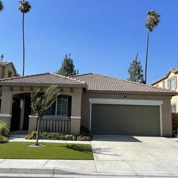 Purchase Green Artificial Grass - Front yard - Artificial Turf Near Me - Covina, California Purchase Green Artificial Grass - Front yard - Artificial Turf Near Me - Covina, California