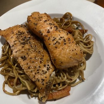Local Eatery & Pub - Salmon with spicy vegetable lo mein - Pubs Near Me - Westfield, Indiana Local Eatery & Pub - Salmon with spicy vegetable lo mein - Pubs Near Me - Westfield, Indiana