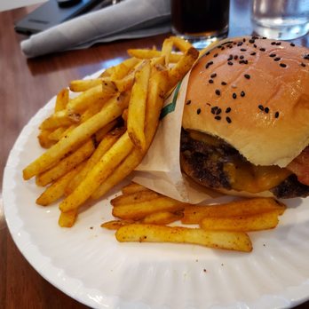 Unconventional Diner - Hamburger - Breakfast & Brunch Near Me - Washington, DC, District of Columbia Unconventional Diner - Hamburger - Breakfast & Brunch Near Me - Washington, DC, District of Columbia