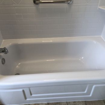 Bath Fitter - New install - Kitchen & Bath Near Me - Kent, Ohio Bath Fitter - New install - Kitchen & Bath Near Me - Kent, Ohio
