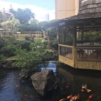 Pagoda Floating Restaurant - Hawaiian Near Me - Honolulu, Hawaii