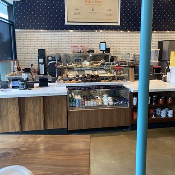 Philz Coffee - Fabulous one person at a time counter sevixe - Coffee & Tea Near Me - Studio City, California
