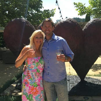 PF Wine Tours - Wine Tours Near Me PF Wine Tours - Wine Tours Near Me