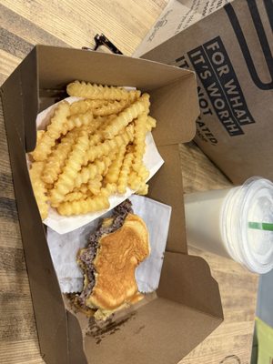 Shake Shack 630 Lexington Ave - 54th & Lex by null