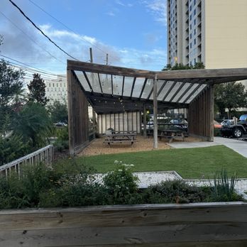 Homespun Kitchen - Outdoor eating space - Breakfast & Brunch Near Me - Jacksonville, Florida Homespun Kitchen - Outdoor eating space - Breakfast & Brunch Near Me - Jacksonville, Florida