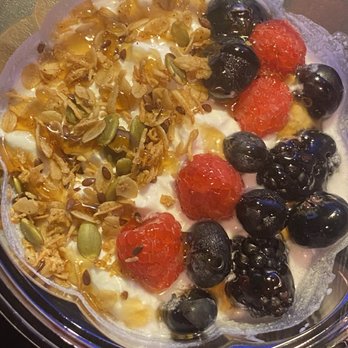 Little Nelly - Coconut with berries - Sandwiches Near Me - Burbank, California Little Nelly - Coconut with berries - Sandwiches Near Me - Burbank, California