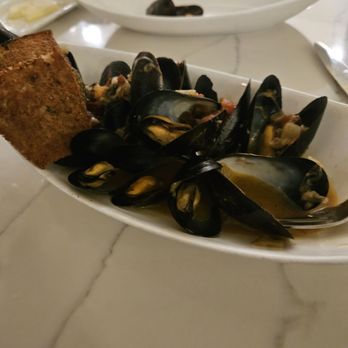Matthew's Restaurant - Muscles - New American Near Me - Jacksonville, Florida Matthew's Restaurant - Muscles - New American Near Me - Jacksonville, Florida