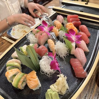 Sushi Boat - Love Boat - Sushi Bars Near Me - Saint Charles, Missouri Sushi Boat - Love Boat - Sushi Bars Near Me - Saint Charles, Missouri