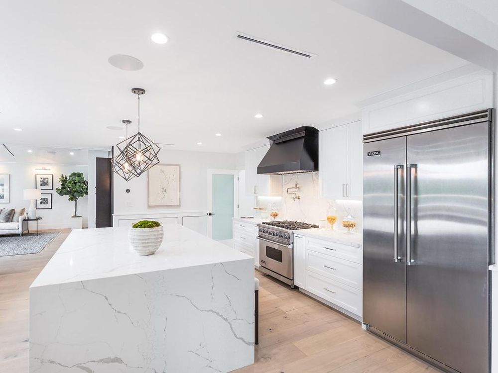 Slide of EcoStar Remodeling & Construction