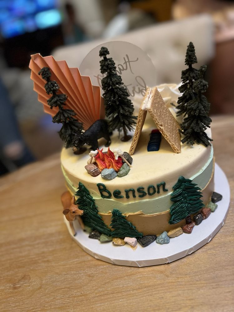 ANGIE’S SUGAR BUZZ BAKERY Updated October 2024 81 Photos & 61