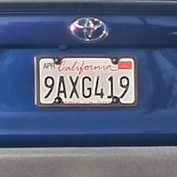 Chase Bank - Here's his license plate just incase hes not even a real security guard i never seen him before